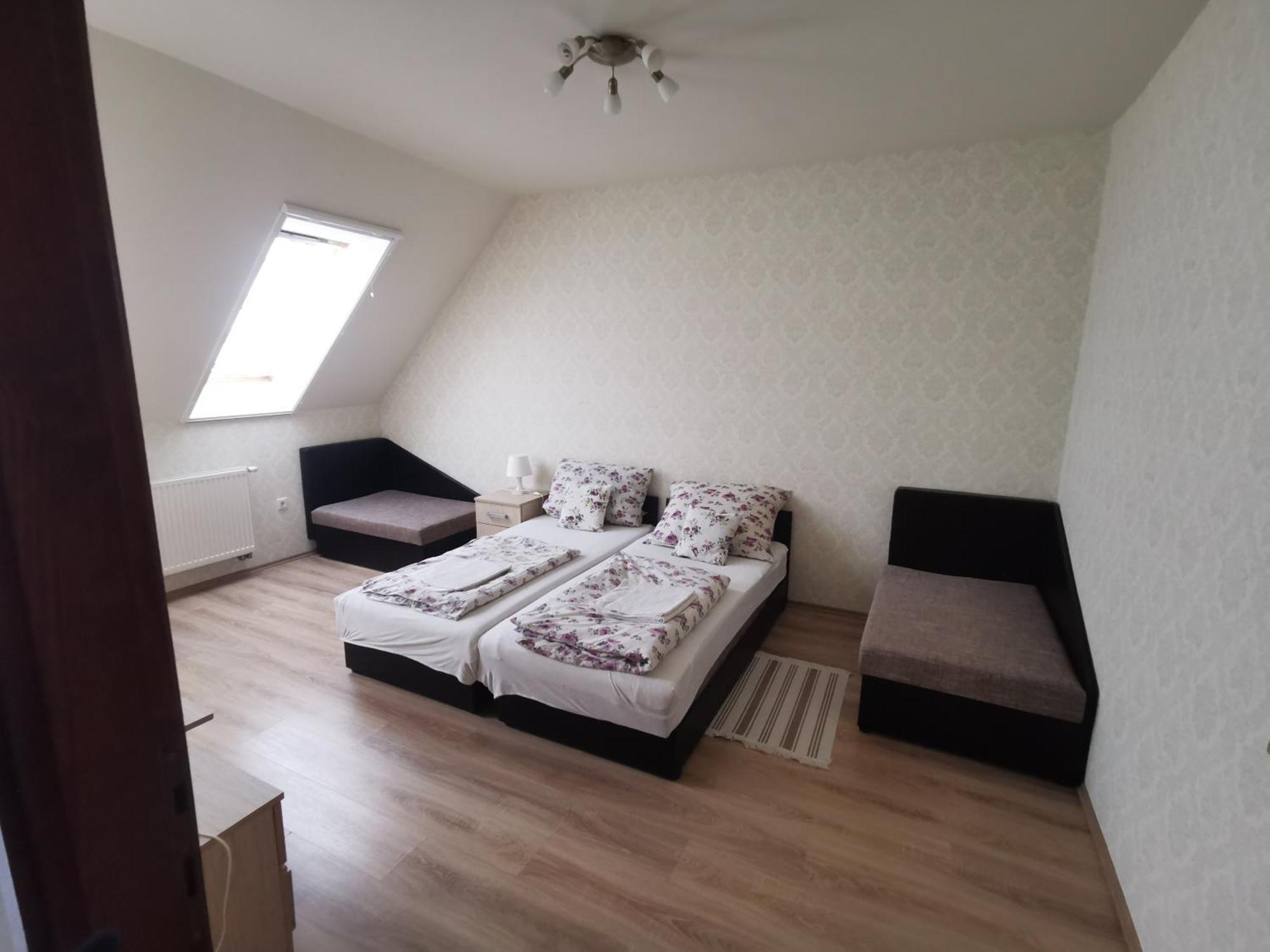 Village Garden Family Guest House Tiszakanyár Zewnętrze zdjęcie